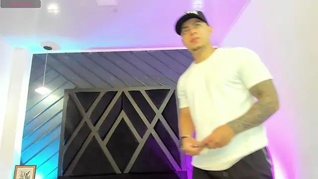 marco garciia  online show from 12/04/25, 11:13