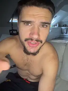 Snapshot of los_freaky chatting on 09/25/25, 02:10 los freaky online show from 09/25/25, 02:10