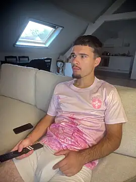 Snapshot of los_freaky chatting on 10/13/25, 06:46 los freaky online show from 10/13/25, 06:46