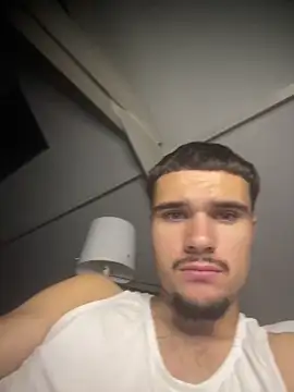 Snapshot of los_freaky chatting on 10/14/25, 05:58 los freaky online show from 10/14/25, 05:58