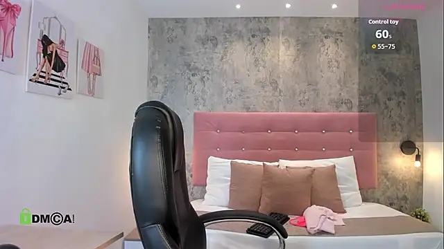 brithanycollins online show from 09/17/25, 12:40