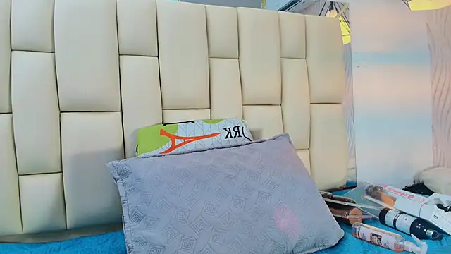 sweet amye online show from 12/04/25, 07:22