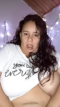 luzdanna online show from 10/08/25, 03:37