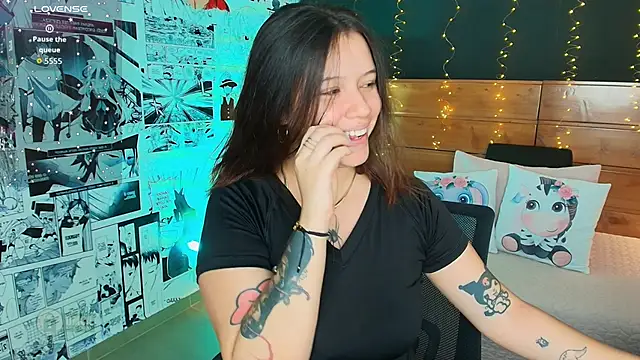 hanna kimura online show from 09/26/25, 07:51