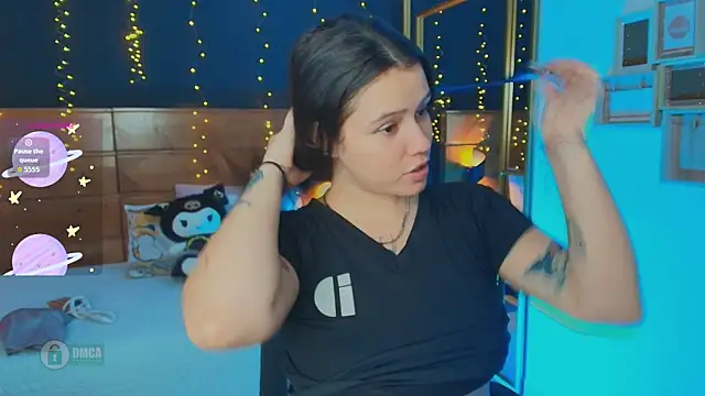 hanna kimura online show from 10/21/25, 07:36