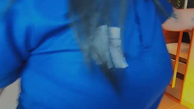 hanna kimura online show from 02/04/26, 08:14