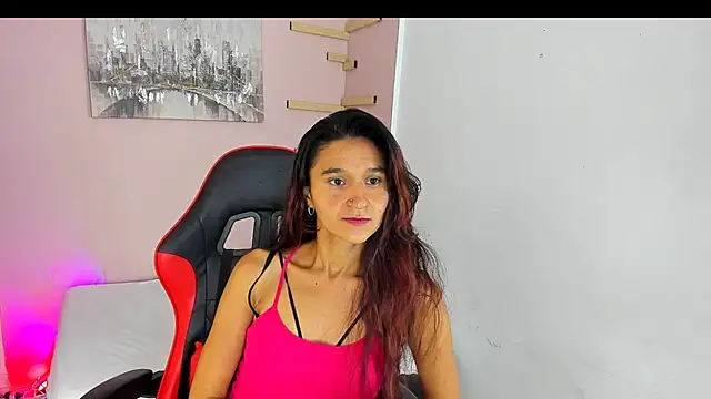 Snapshot of maraiah_petit chatting on 09/18/25, 07:05 maraiah petit online show from 09/18/25, 07:05