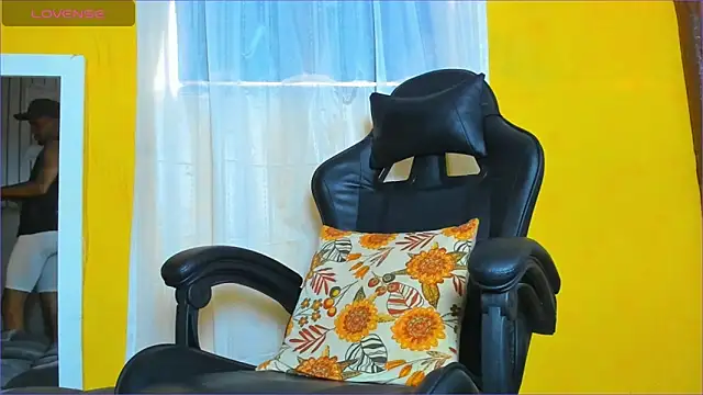 Alex bigcock11  online show from 12/15/25, 04:11