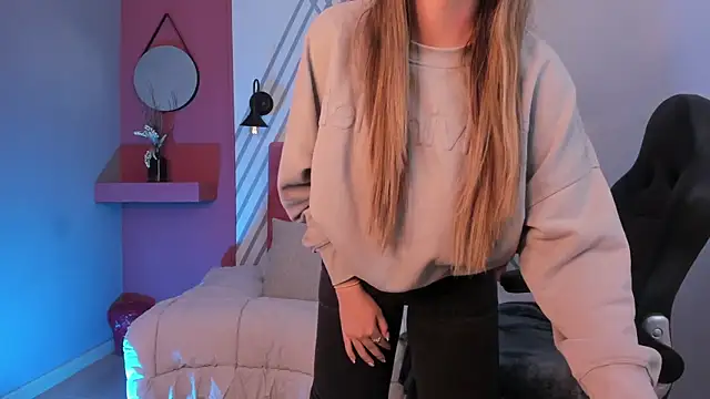 Snapshot of Vela_jade chatting on 10/11/25, 04:16 Vela jade online show from 10/11/25, 04:16