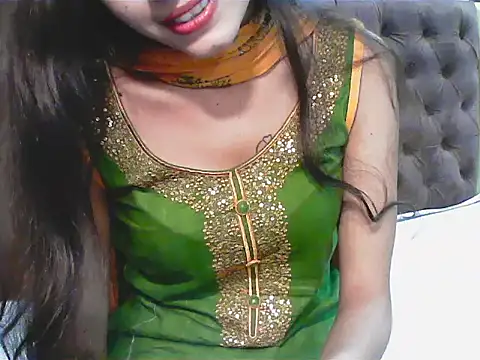 elize   online show from 11/03/25, 02:46