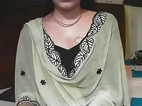 elize   online show from 01/14/26, 03:23