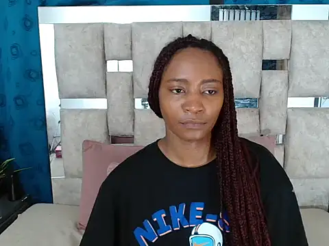 AmbarSmit online show from 11/20/25, 07:35