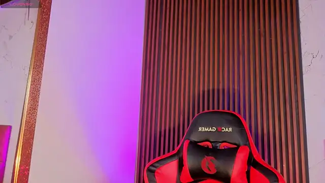 SpicyDemons online show from 10/02/25, 04:41