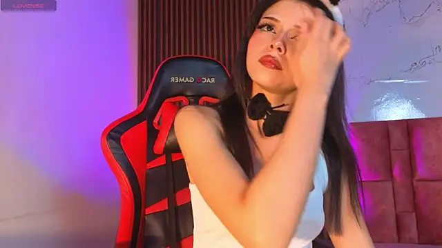 SpicyDemons online show from 11/02/25, 04:04