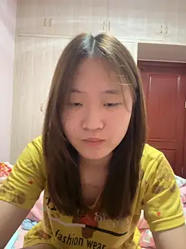 Snapshot of CoCo-s chatting on 09/14/25, 05:23 CoCo-s online show from 09/14/25, 05:23