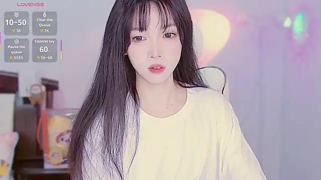 XiaoNana  online show from 12/22/25, 01:57