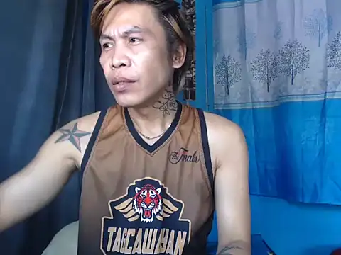 YourTopweng online show from 05/20/26, 04:07