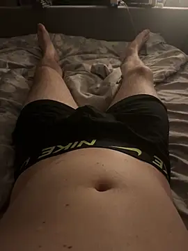 Snapshot of naughtycoupl98 chatting on 03/16/26, 12:17 naughtycoupl98 online show from 03/16/26, 12:17