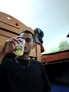 Exlifer online show from 04/07/26, 12:00