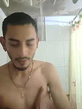 Exlifer online show from 04/18/26, 03:43