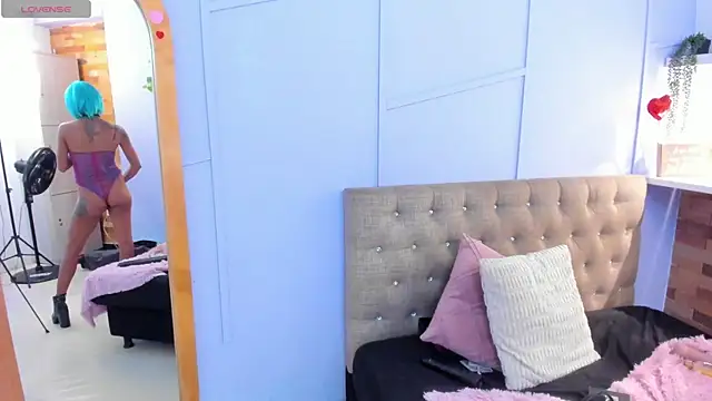 milavega  online show from 04/18/26, 07:58