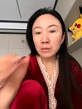 xiaomei-11 online show from 10/08/25, 11:35