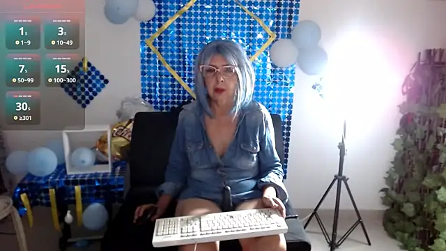 ruth blue21 online show from 10/05/25, 04:00