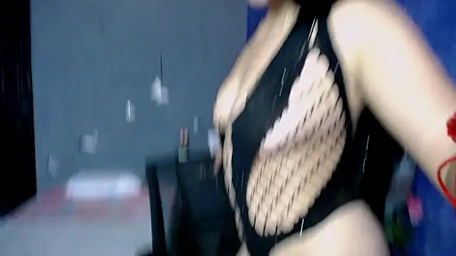 Snapshot of Karina_sweet1 chatting on 09/24/25, 03:37 Karina sweet1 online show from 09/24/25, 03:37