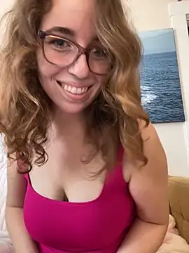 Snapshot of sweetsocalgirl chatting on 09/22/25, 09:50 sweetsocalgirl online show from 09/22/25, 09:50