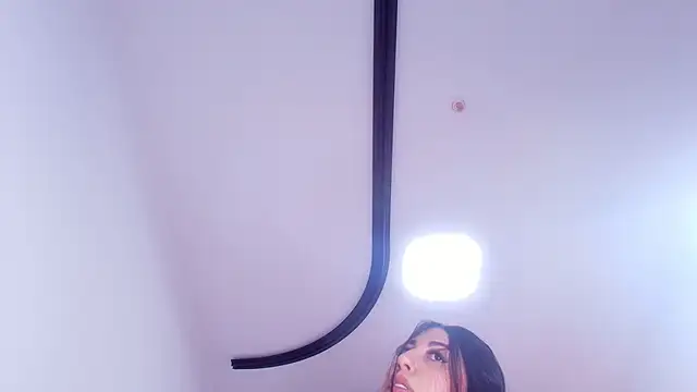 abbypratt online show from 04/18/26, 07:58