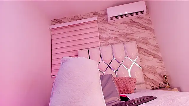 cataleya ebony  online show from 02/14/26, 03:03