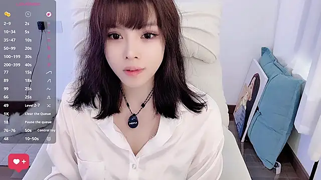 yara hot1 online show from 10/27/25, 03:54