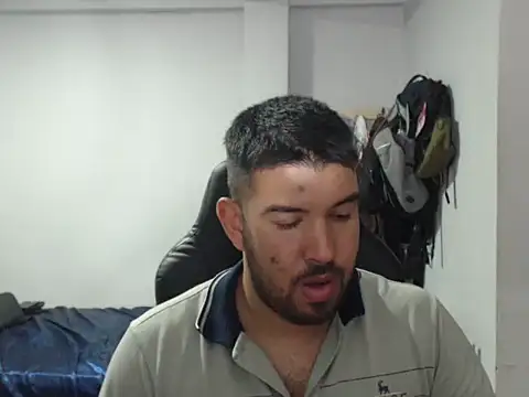 Axel11113 online show from 09/16/25, 03:07