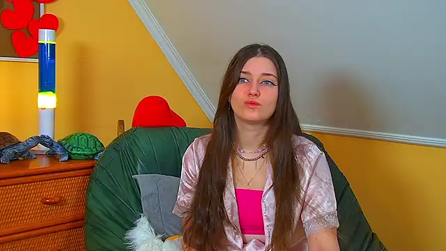 JessicaJewells online show from 02/15/26, 06:21