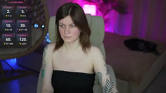 TinaMelt online show from 05/05/26, 06:49