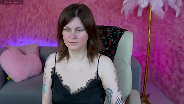 TinaMelt online show from 05/15/26, 06:48