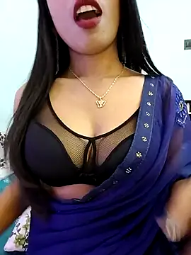 priya 26 online show from 02/05/26, 08:24