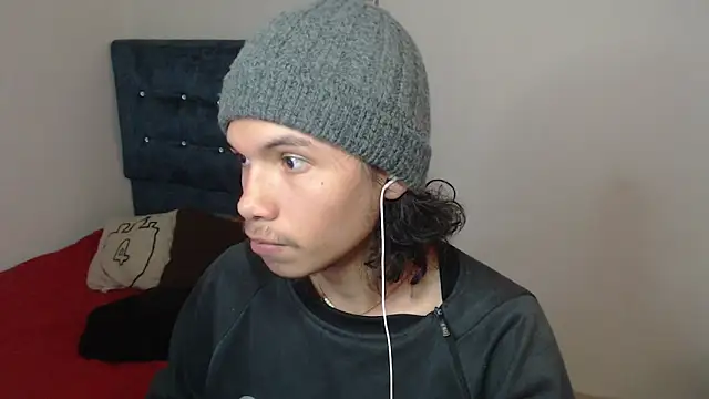 Xoxo Smiles online show from 11/10/25, 05:56