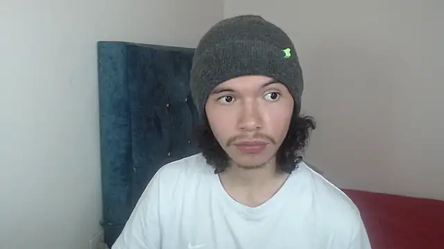 Xoxo Smiles online show from 11/29/25, 03:59