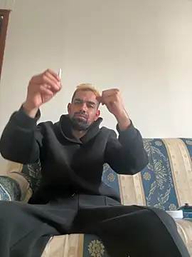 Nonsoilmionome89 online show from 10/26/25, 02:56