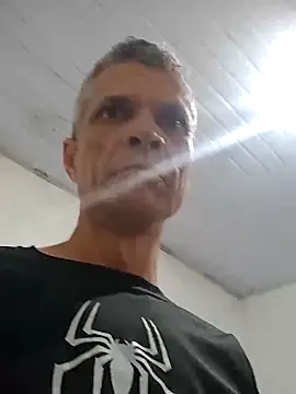 BrenoAvelar online show from 05/09/26, 02:17
