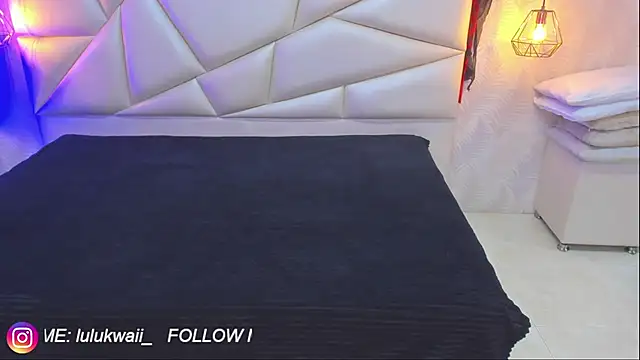 lulukawai16 online show from 10/25/25, 07:19