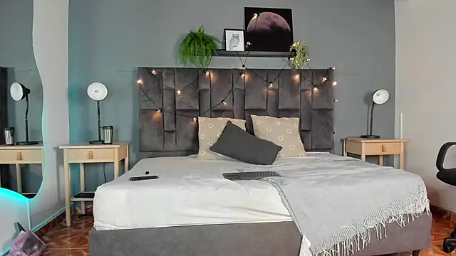 RiriiBrunette   online show from 01/10/26, 07:59