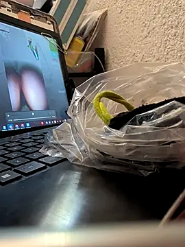 Mancho2289 online show from 04/15/26, 05:42