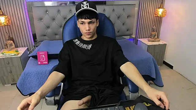 SamBlack  online show from 02/19/26, 12:45