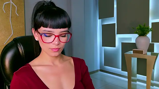 AgathaKondo  online show from 01/13/26, 08:47