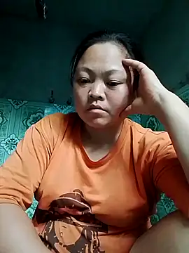 Snapshot of MaySweetb chatting on 10/12/25, 09:52 MaySweetb online show from 10/12/25, 09:52