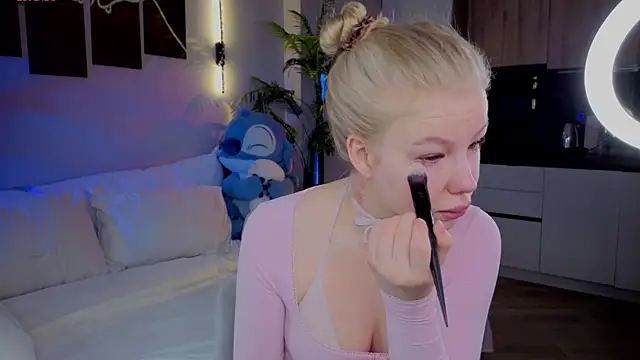 emilyshepar d online show from 04/15/26, 02:18