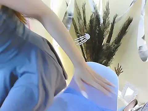 RoseLoverrr online show from 11/05/25, 02:33