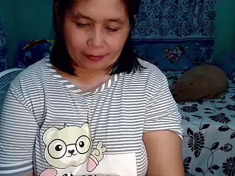Snapshot of lovelable_smile chatting on 06/16/26, 02:41 lovelable smile online show from 06/16/26, 02:41